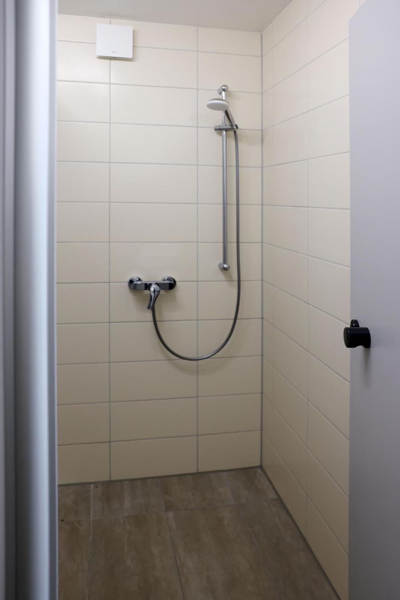 Seenest Lieske Buitenkant foto